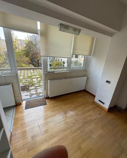 BRASADAS inchiriaza ap 3 cam birou/locuit - terasa - Unirii. - Poză 11