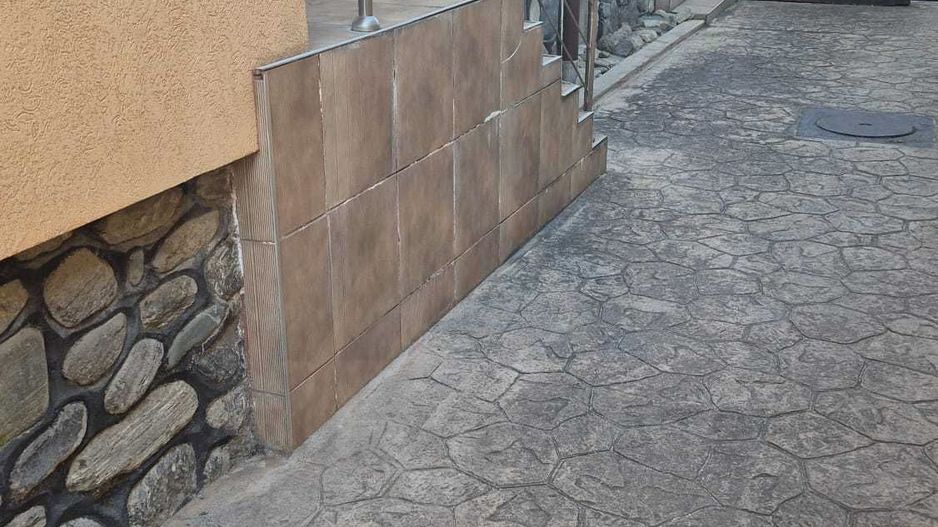 Casa 80 mp utili curte de 30 mp terasa inchisa 6 mp zona Hipodrom 1 - Poză 7