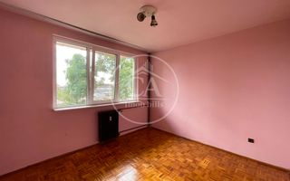 Apartament de vânzare cu 2 camere în zona Rogerius, Oradea - Poză 3