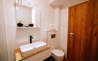 Apartament prima linie la mare, et.3 mobilat si utilat - Poză 6