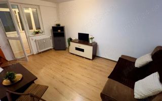 Apartament 2 camere. Bld. Brancoveanu, Zona Huedin. Loc parcare. - Poză 2