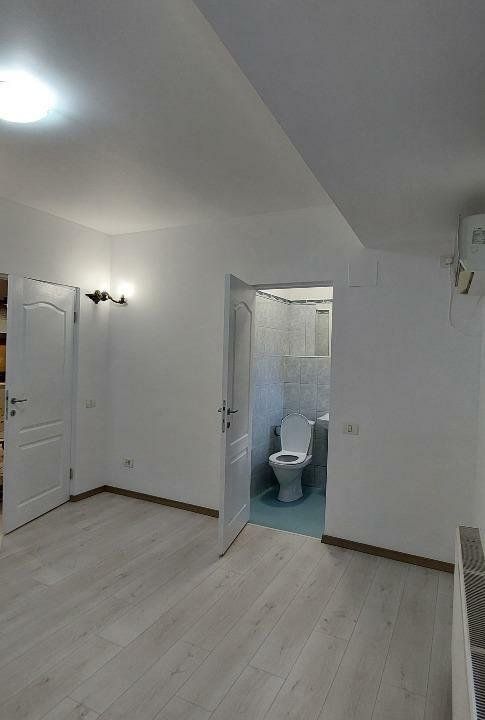 Închiriez pentru Birou,  Sediu Firma,  Cabinet,  Locuinta- zona Piata Unirii - Poză 7