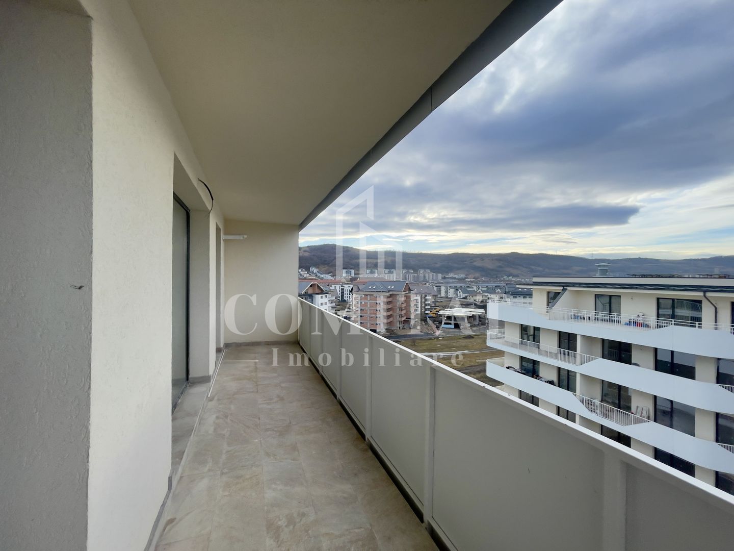 Nou în piață apartament mobilat și modern zona străzii Eroilor - Poză 6