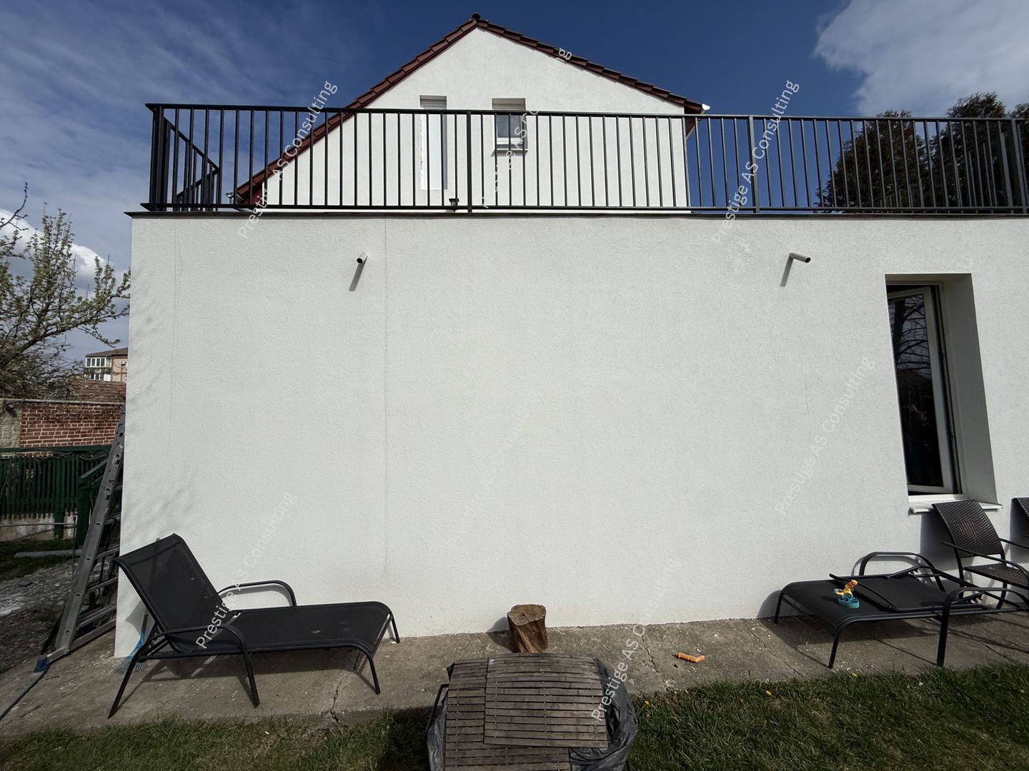 Vila individuala renovata complet | 6 camere | 500 mp teren | Str Jean Monnet - Poză 3