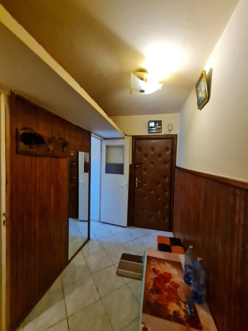Apartament modest în zona Dacia - Poză 10
