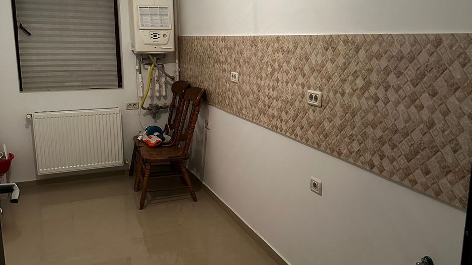 Apartament 3 camere spațios, finisat modern. - Poză 3