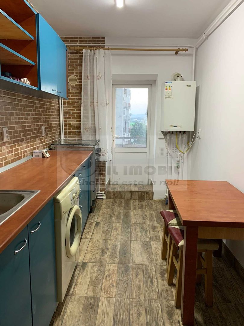 Ap. cu 2 cam, dec. Bvd. Independentei - etaj 4/9 - 500 euro ! - Poză 2