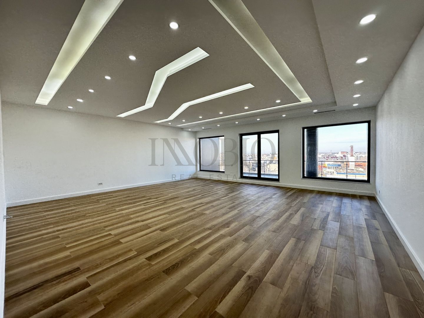 Apartament 4 Camere | Soseaua Nordului - Poză 1