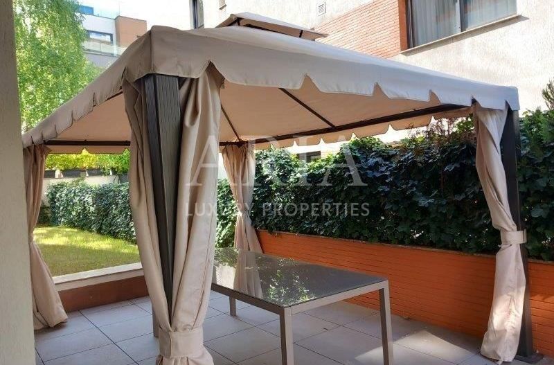 WASHINGTON RESIDENCE 4ROOMS GARDEN - Poză 14