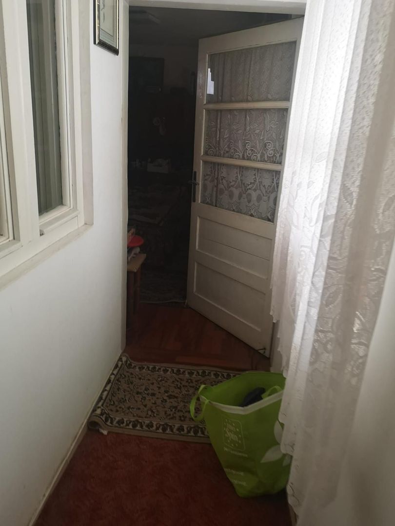Casa pe parter cu teren 942 mp - Poză 8