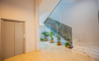 Apartament premium de vanzare în Mamaia – vedere la mare și lac - Poză 16