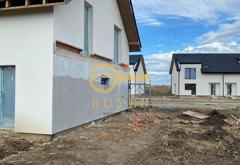 Casa individuala 120mp utili cu teren 500mp, Carport- Sura Mica - Poză 2