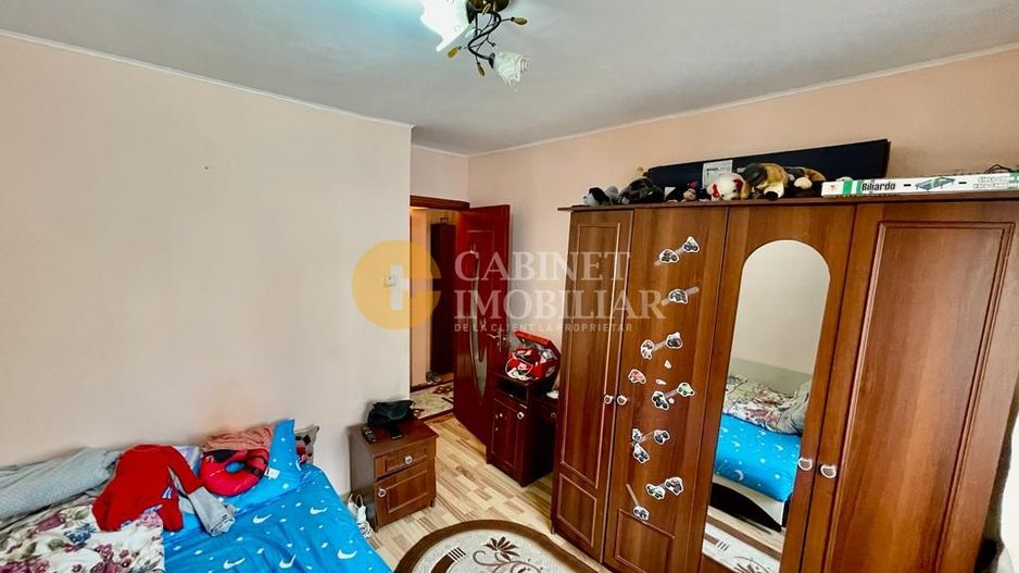 Etaj 2 Apartament 2 Camere Decomandat LIDL-Nicolina Bloc 1983 - Poză 9