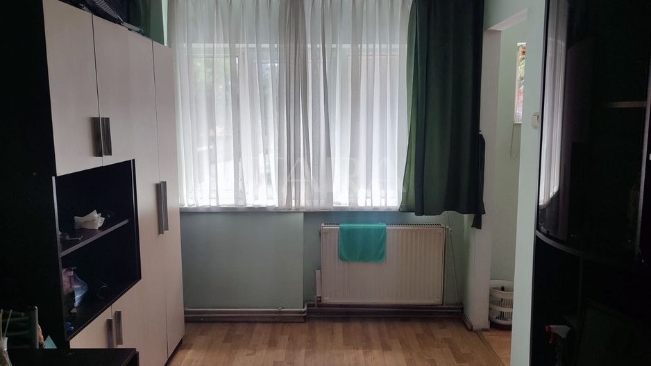 Garsonieră semidecomandată pe strada Dâmboviței, zona Hotel Campeador - Poză 2