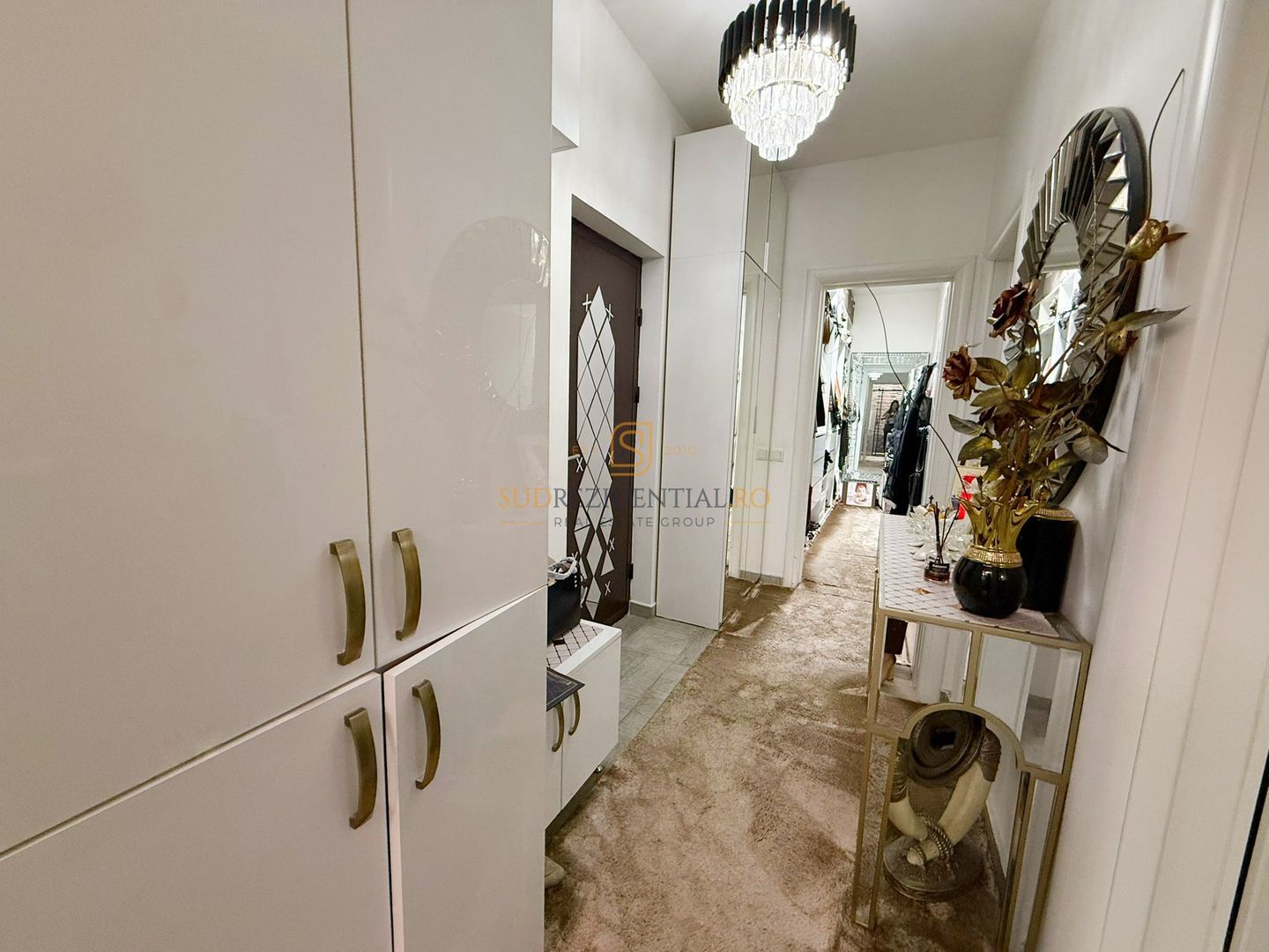 Apartament 2 camere, mobilat/utilat, dressing, 3 locuri de parcare - Poză 8