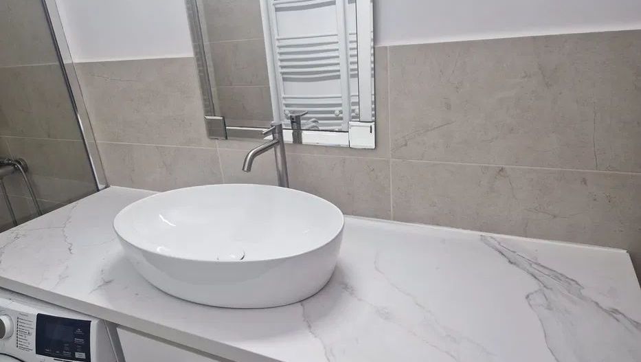 Apartament de închiriat 3 Camere Zona Albă Iulia București - Poză 2