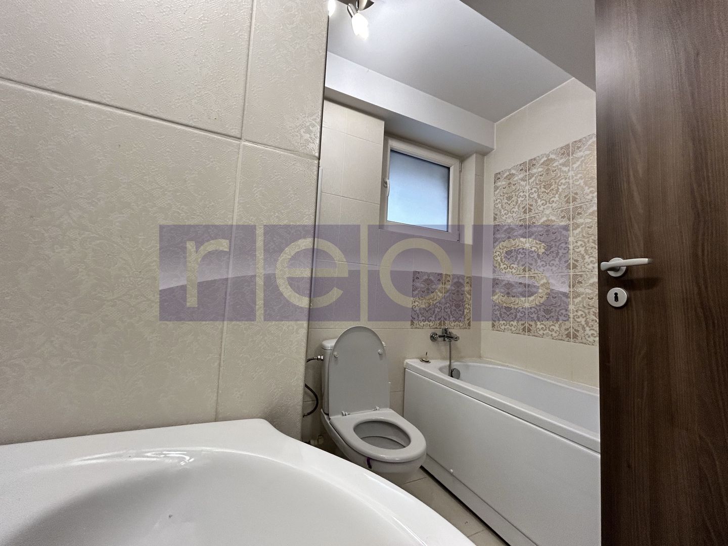 VANZARE | 2 CAMERE | ZONA BANEASA | CURTE PROPRIE | MOBILAT SI UTILAT - Poză 10