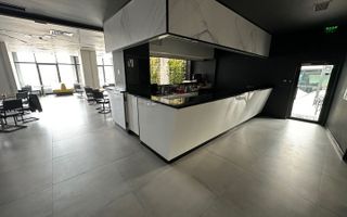 Clădire de inchiriat clinica / birouri - Poză 3