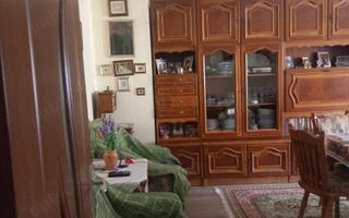 Ag BRASADAS vinde apt. 3 cam etaj 2/4 în Carpați 2. - Poză 2