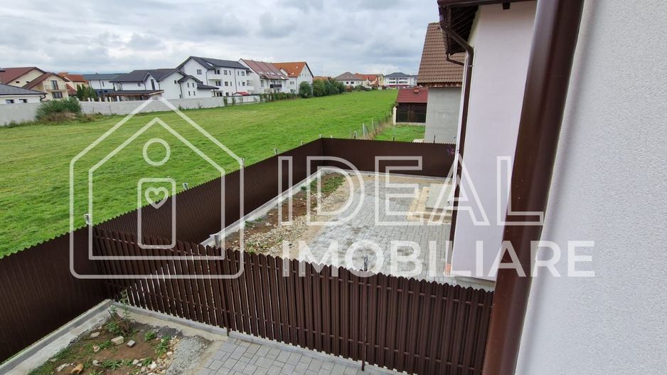 Casa Single cu 4 camere si carport, Zona Brana Selimbar - Poză 7