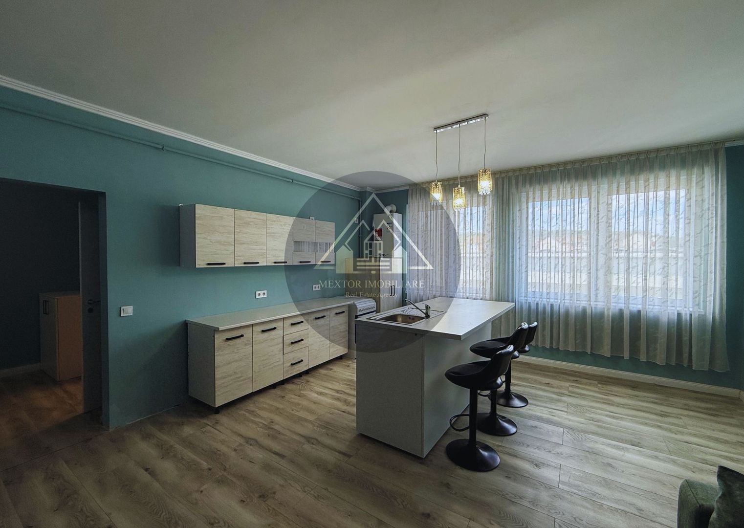 Apartament 2 camere, de inchiriat Ultra-central Medias - Poză 6