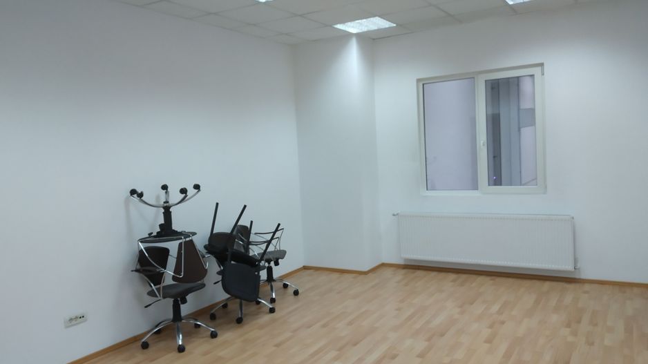 Hala  1370 mp zona C. Sagului - Poză 13