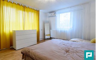 Proprietate cu 5 camere Aurel Vlaicu - Poză 8