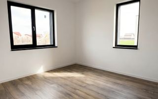Casa individuala | 150 metri Bulevard - 4 cam - Gazon - 3 minute STB - Poză 16