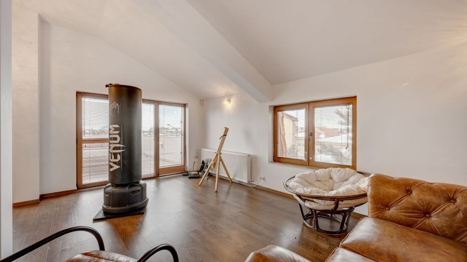 Vila de vanzare in Otopeni-central, zona linistita-Comision 0% - Poză 5