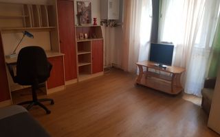 BRASADAS închiriază garsoniera 30mp zona Universitate. - Poză 1