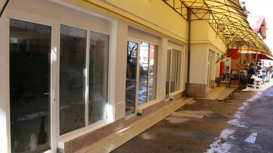Închiriere Spațiu Comercial Ultracentral – Piața Centrală, Târgu Jiu - Poză 7