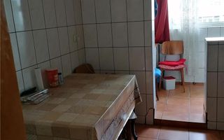 APARTAMENT DE 3 CAMERE TEI - Poză 12