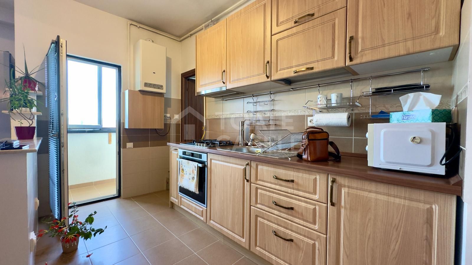 Apartament cu 3 camere în zona Parcul Poligon – spațiu, funcționalitate și liniște - Poză 4