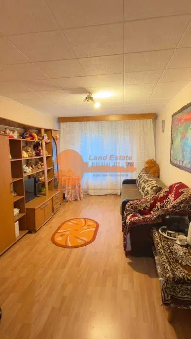 Apartament cu 3 camere Apusului-Pacii - Poză 8