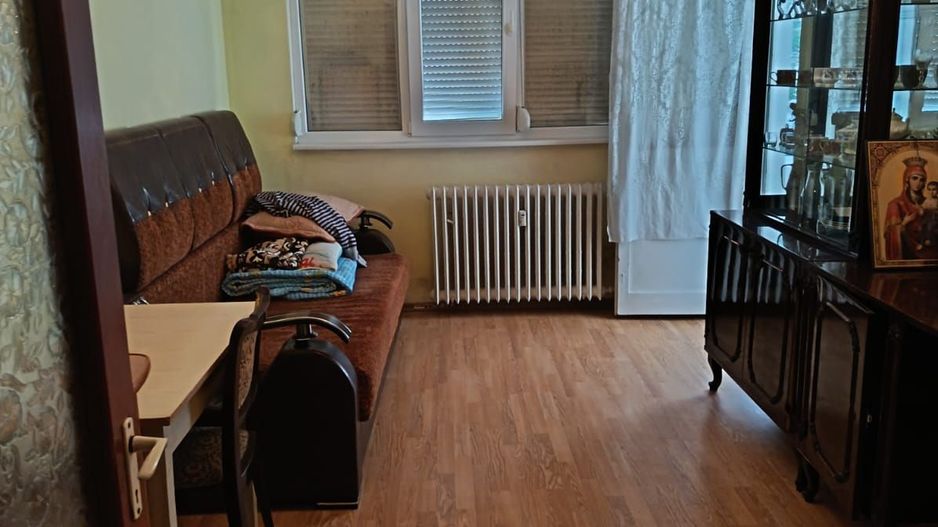 De vanzare apartament cu 2 camere, parter, micro 13 B, 60.000 euro - Poză 6