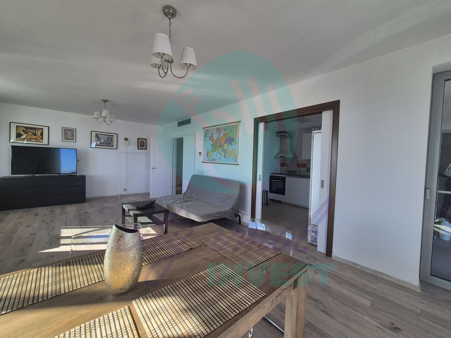 3 camere cu view spectaculos in Asmita Gardens - Poză 4