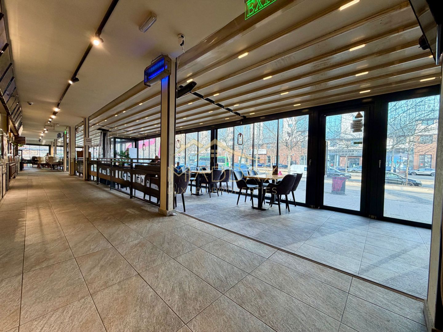 Spatiu Comercial  *731mp* / VAD stradal 31m / 19 locuri de parcare // Unirii - Poză 10