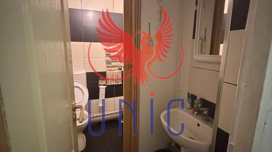 Spatiu stradal, parter - Poză 8