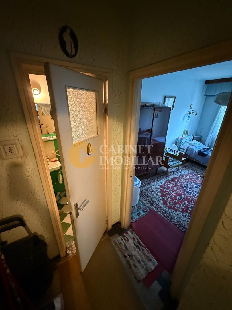 PODU ROS - SCOALA OTILIA CAZIMIR - 4 CAMERE - ETAJUL 2 - FARA RISC - Poză 9