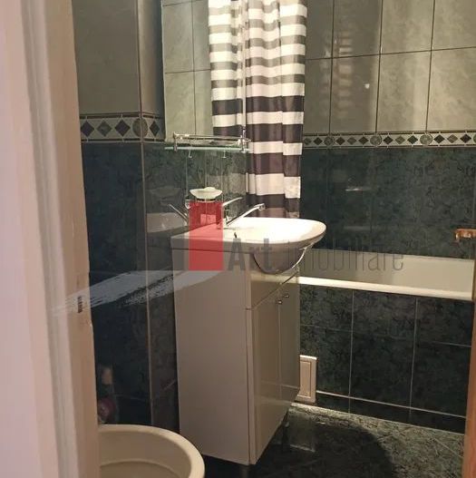 Vanzare apartament 3 camere Gorjului - Poză 8