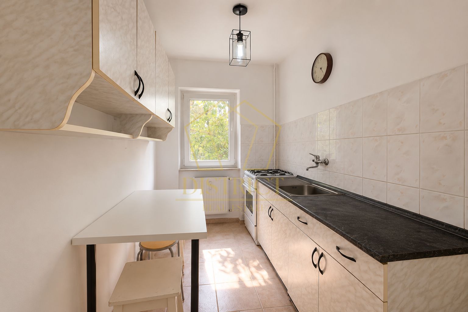 Apartament decomandat cu o camera si balcon | Simion Barnutiu - Poză 4