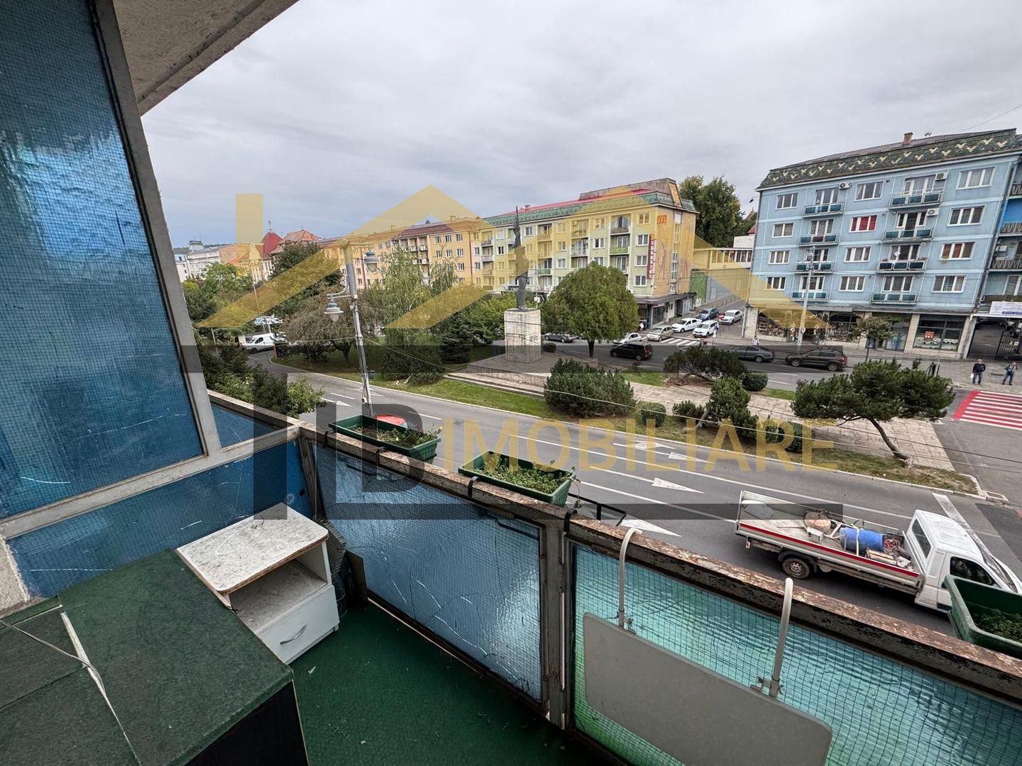 Apartament de 3 camere, garaj, 60mp, zona UltraCentrala - Poză 14