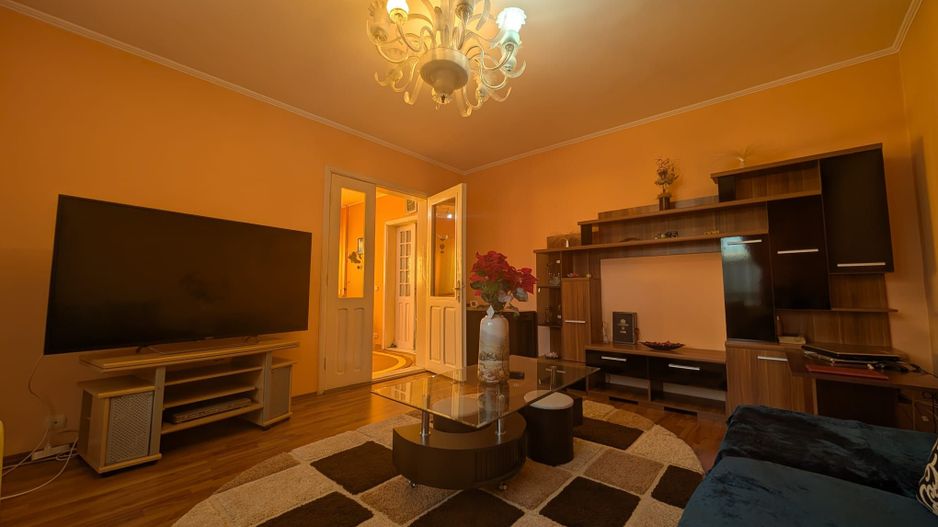 Vila spațioasă 6 camere cu teren generos – Ferentari – Preț excelent! - Poză 10