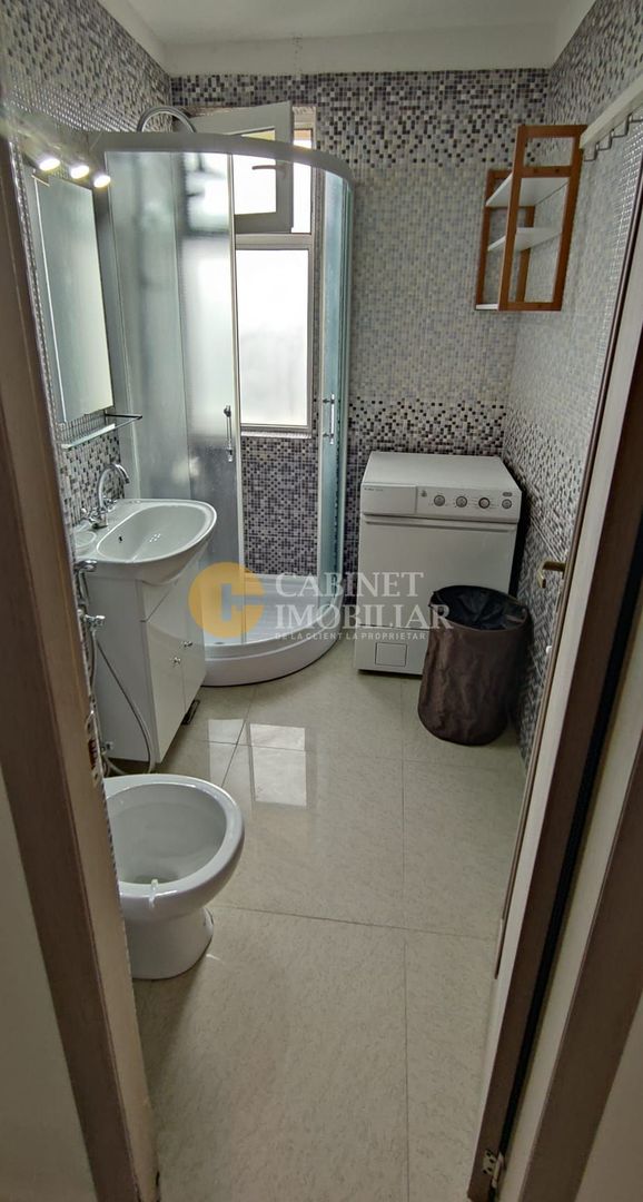 PIATA UNIRI - 2 CAMERE DECOMANDAT - ETAJ INTERMEDIAR - Poză 5