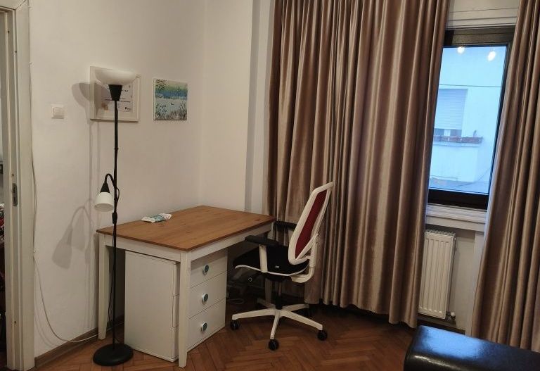 Apartament 3 camere Unirii, centrala proprie - Poză 2