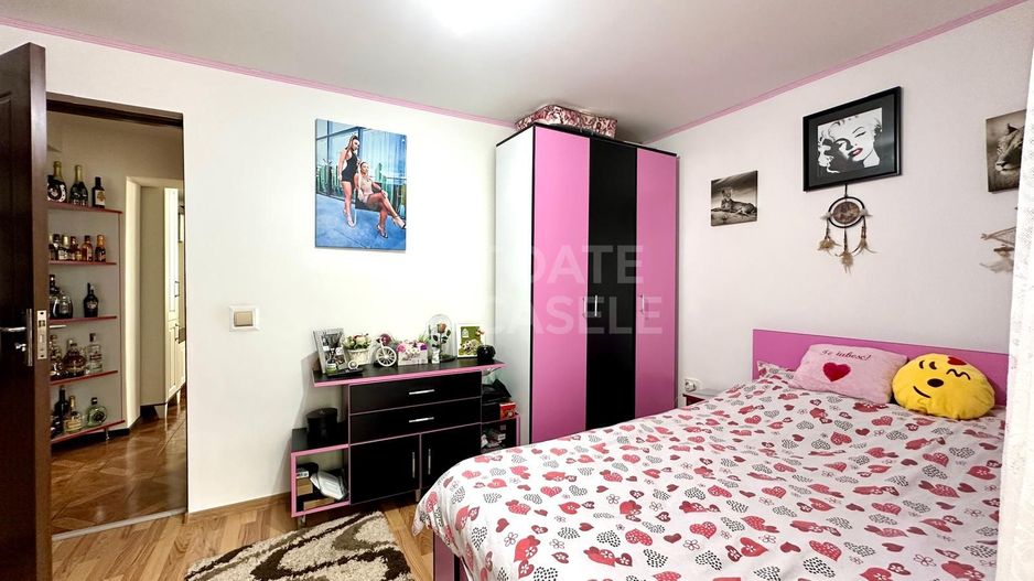 Apartament 3 camere, 2 balcoane inchise, loc de parcare, zona Junior - Poză 7