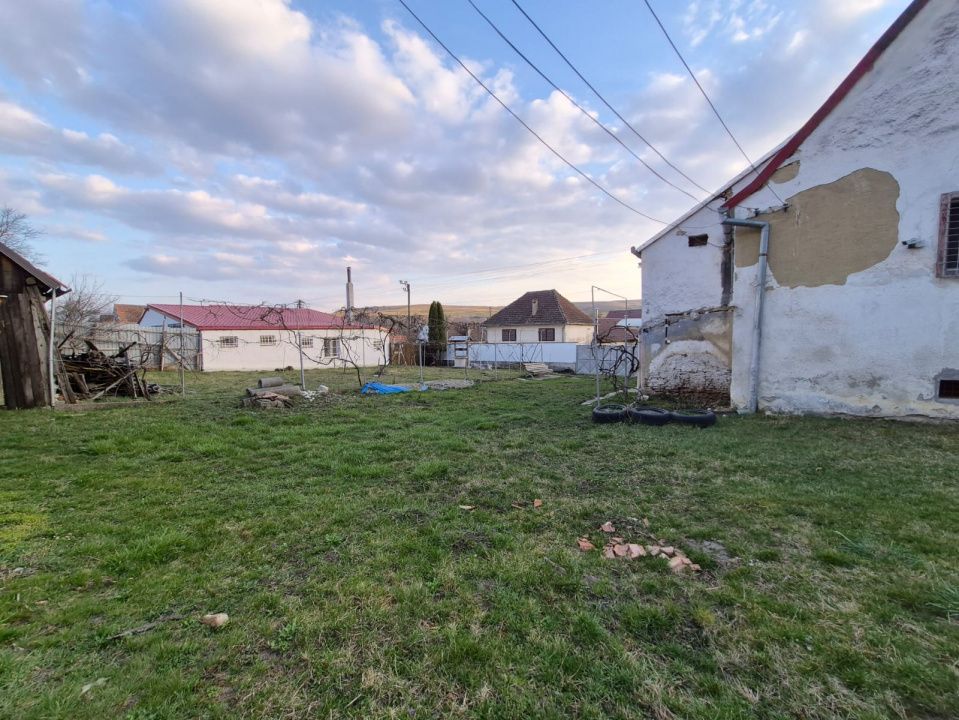 Casa individuala cu teren generos – 8.356 mp – Tichindeal, jud. Sibiu - Poză 13