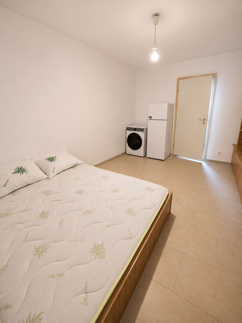 COMISION 0% | Garsoniera de Vanzare | Zona Blascovici | Mobilata - Poză 1