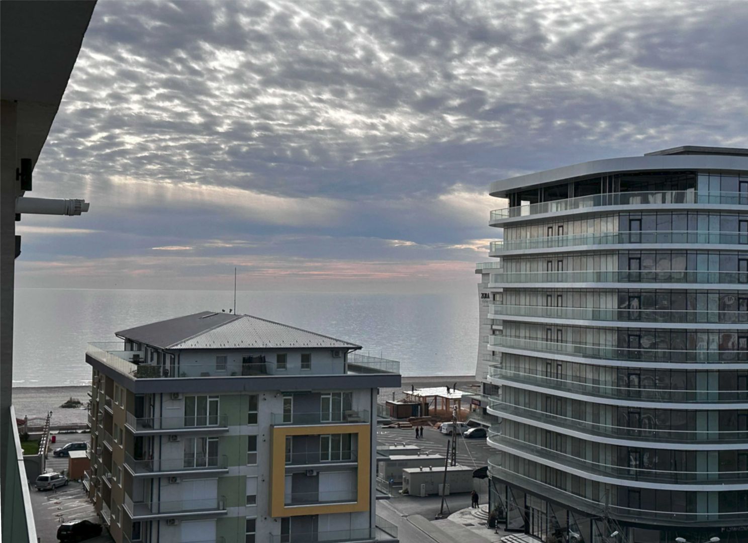 3 camere Mamaia Nord, cu vedere la mare, parcare inclusa - Poză 1