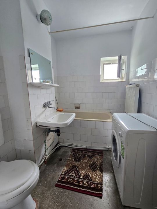 De vânzare apartament 4 camere Careiului Satu Mare - Poză 8